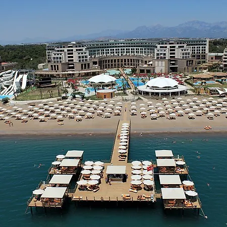Kaya Palazzo Golf